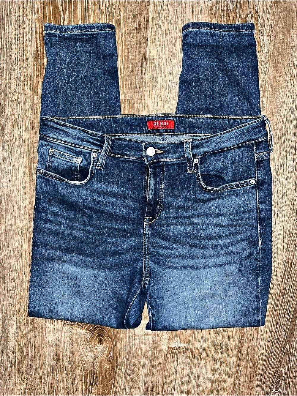 GUESS Women's Skinny Jeans in Blue